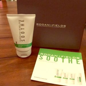 Rodan + Fields SOOTHE gentle cream wash